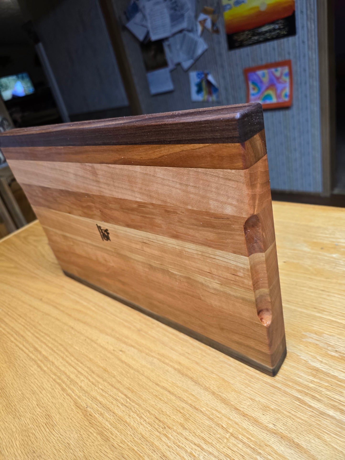 Walnut And Cherry edge grain cutting board