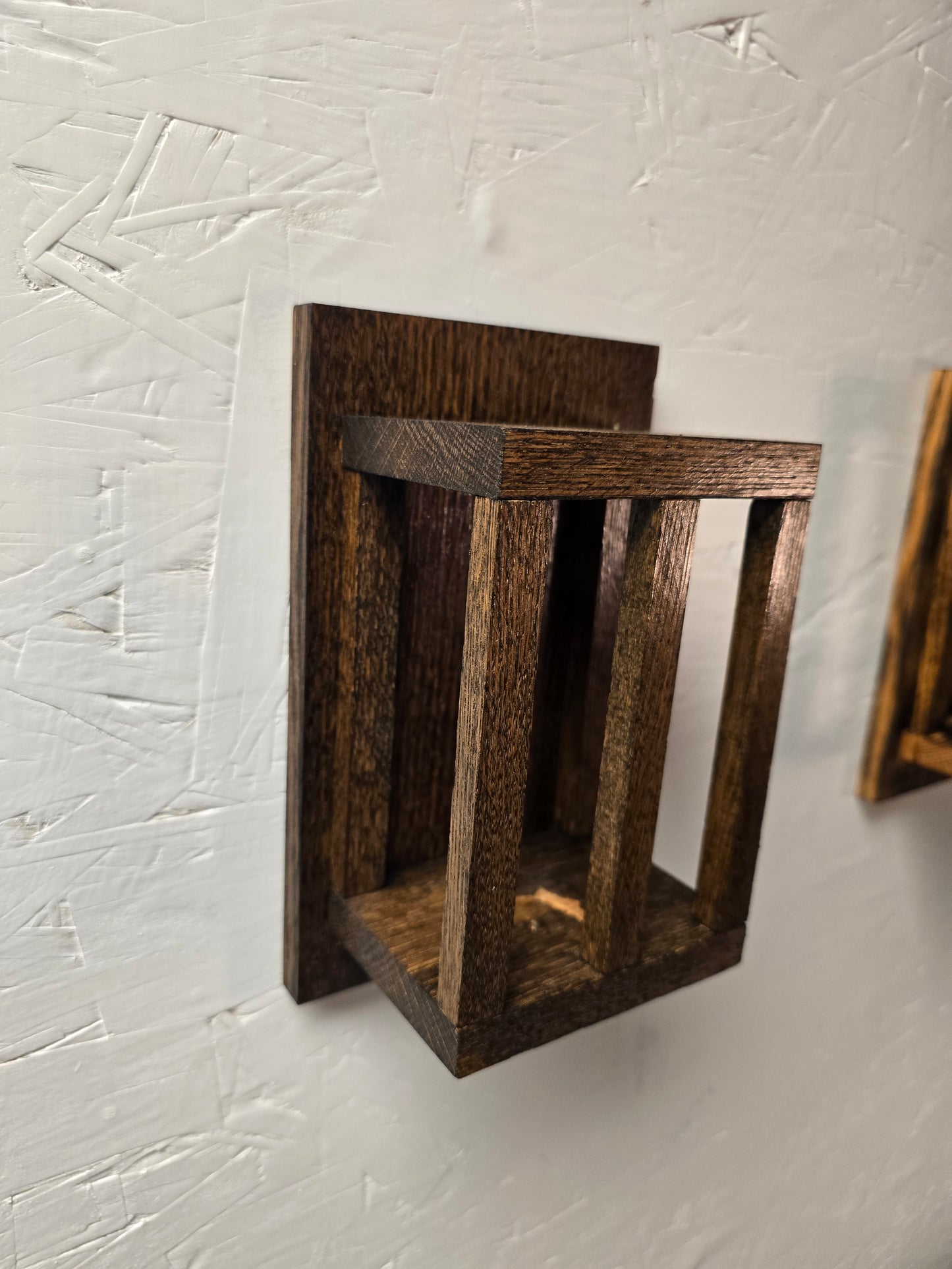 Wooden wall Sconse