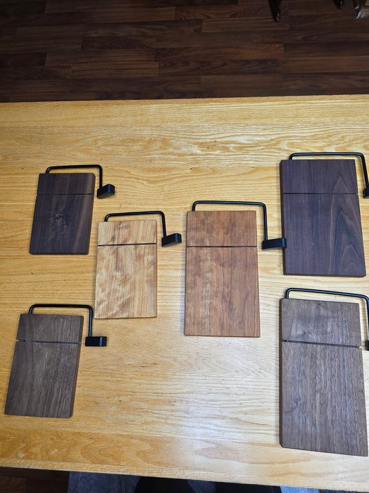 Small cheese slicers